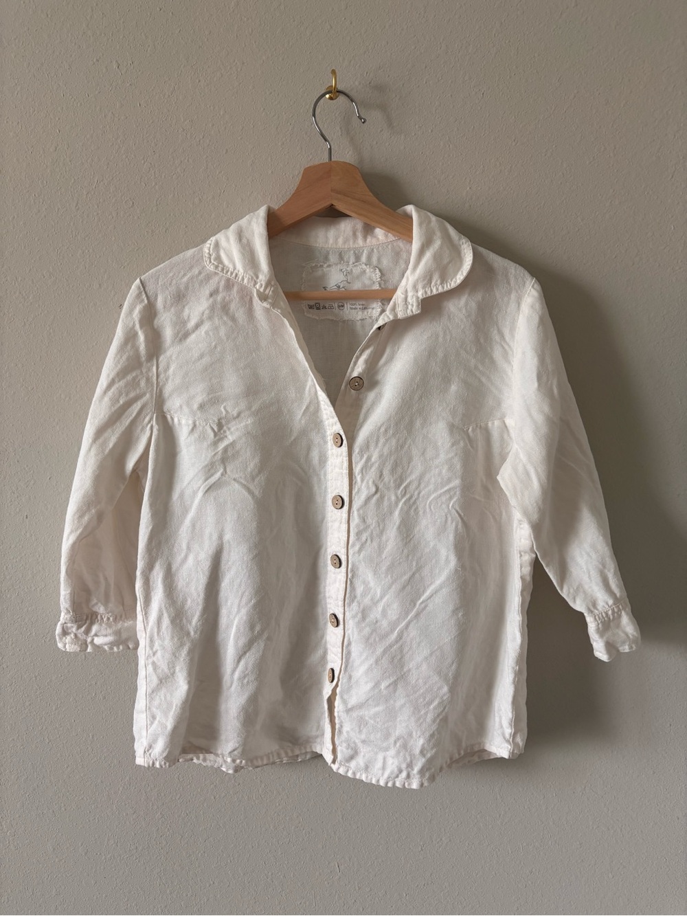 NPL Lillie linen collar shirt.